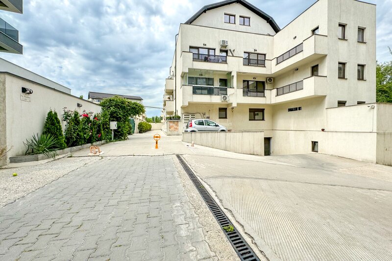 Baneasa, Petrom City, apartament 2 camere cu terasa